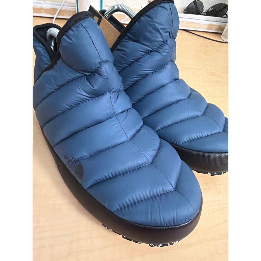 The North Face Thermoball Traction Bootie Blue Quilted Men 9 NF0A3MKH